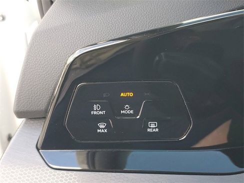 Used 2023 Volkswagen GTI 40th Anniversary Edition image 27