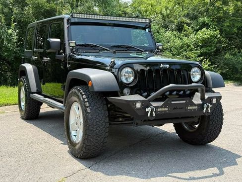 Used 2015 Jeep Wrangler Unlimited Sport w/ Quick Order Package 24S AWD/4WD image 8