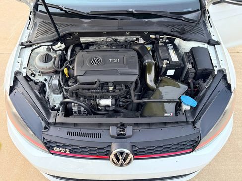 Used 2015 Volkswagen Golf 4-Door FWD image 27