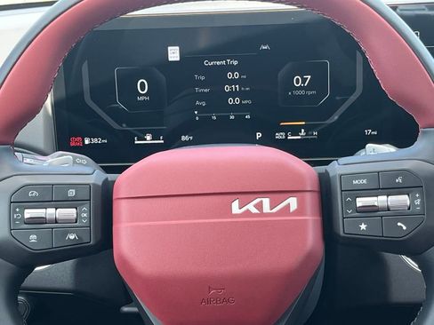 New 2025 Kia K4 GT-Line w/ GT-Line Premium Package image 24
