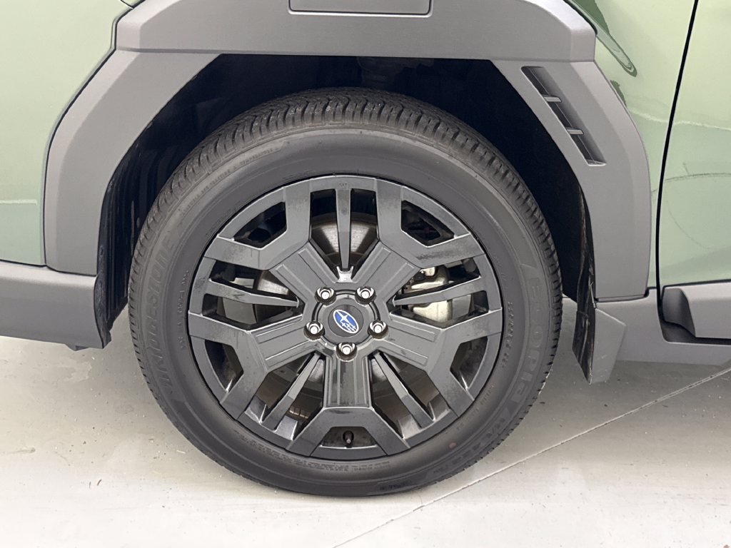 Certified 2026 Subaru Outback Limited XT AWD/4WD image 11