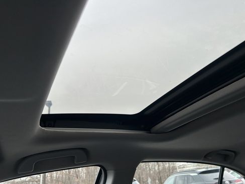 Used 2017 Honda Accord EX image 17