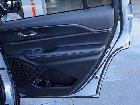 New 2025 Jeep Grand Cherokee L Altitude image 19