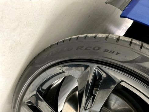 Used 2021 Chevrolet Camaro LT RWD image 43