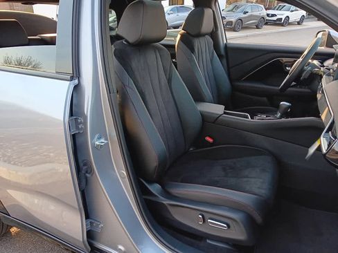 Used 2025 Acura ADX A-Spec image 18