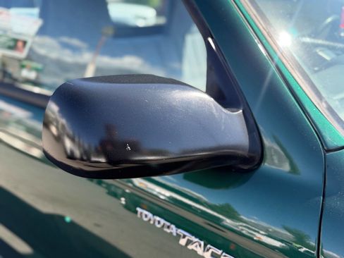 Used 2000 Toyota Tacoma 2WD Regular Cab image 77