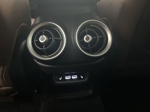 Used 2023 Alfa Romeo Stelvio Ti w/ Active Assist Plus Package image 31