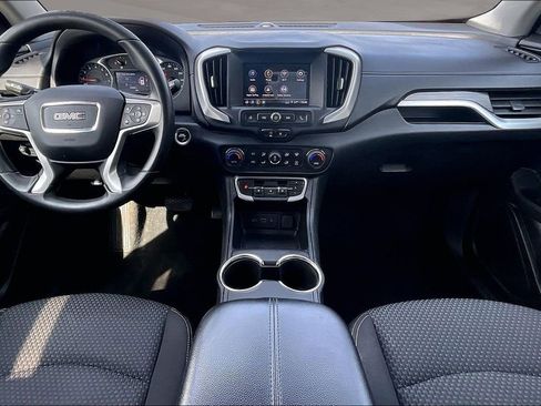 Used 2023 GMC Terrain SLE w/ Driver Convenience Package AWD/4WD image 17