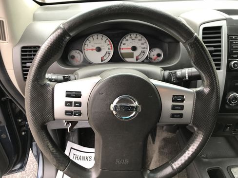 Used 2017 Nissan Frontier SV RWD image 12
