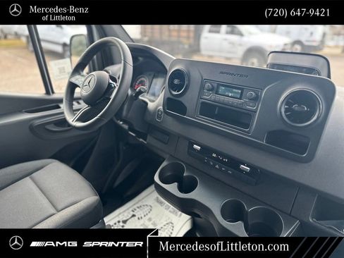 New 2026 Mercedes-Benz Sprinter 2500 image 18