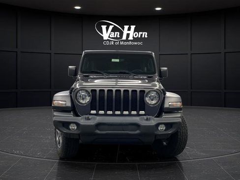 Used 2022 Jeep Wrangler Unlimited Sport w/ Sun And Sound Package AWD/4WD image 2
