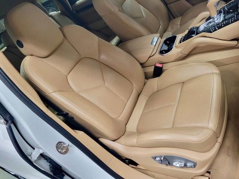Used 2012 Porsche Cayenne image 20