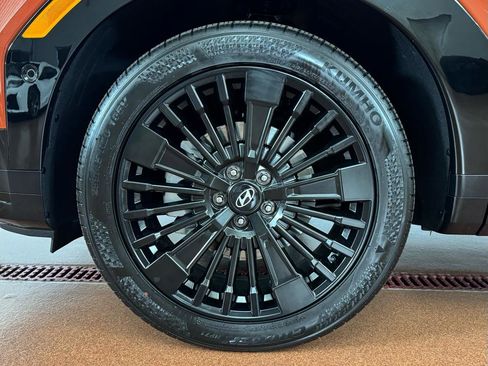 Used 2025 Hyundai Santa Fe Calligraphy image 8