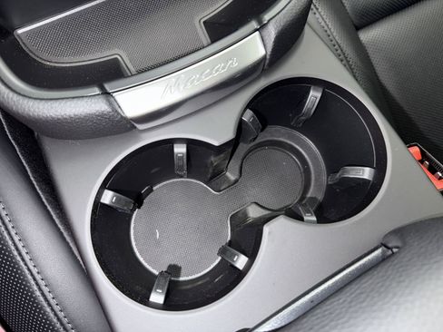 New 2025 Porsche Macan image 30