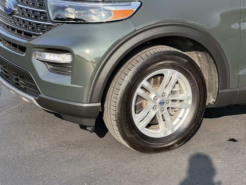 Certified 2023 Ford Explorer XLT w/ Equipment Group 202A AWD/4WD image 9