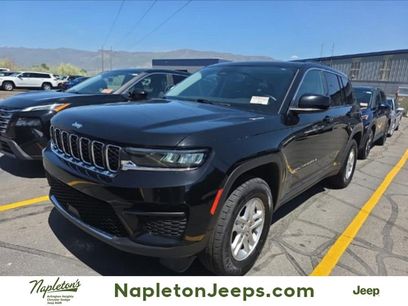 Used 2024 Jeep Grand Cherokee Laredo