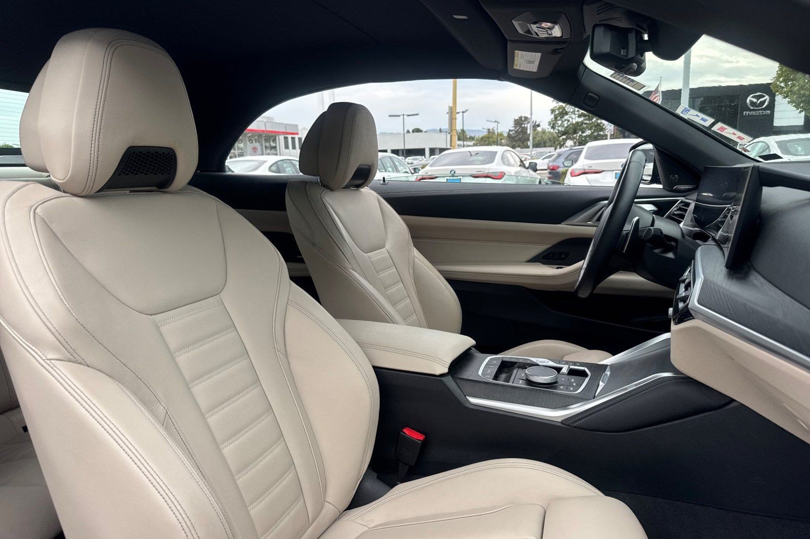 Used 2024 BMW M440i Convertible RWD image 26