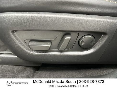Certified 2025 MAZDA CX-70 Plug-In Hybrid w/ Premium Plus AWD/4WD image 11