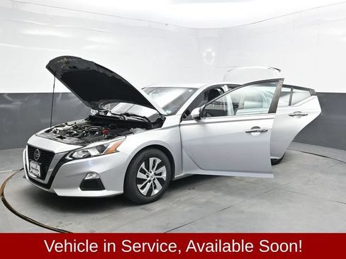 Used 2021 Nissan Altima 2.5 S FWD image 48