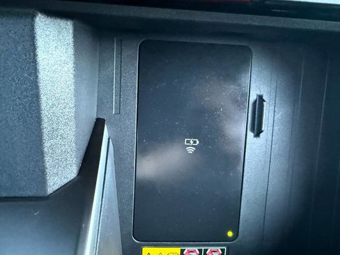 Used 2025 Toyota Tundra Platinum image 54