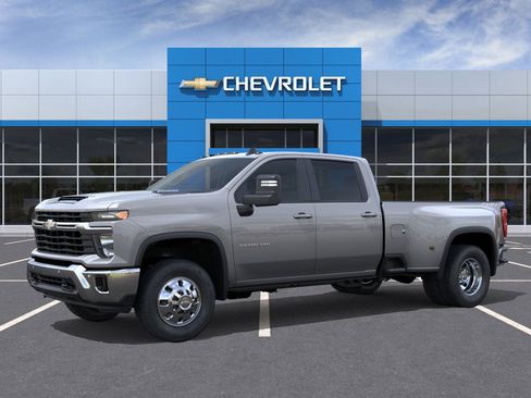 New 2026 Chevrolet Silverado 3500 LT w/ All Star Edition image 2