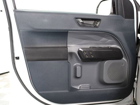 Used 2024 Ford Maverick XL image 25