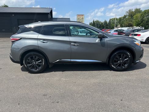 Used 2017 Nissan Murano SV w/ Premium Plus Package AWD/4WD image 2