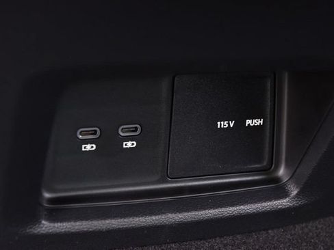 New 2026 Volkswagen Atlas Peak Edition AWD/4WD image 24