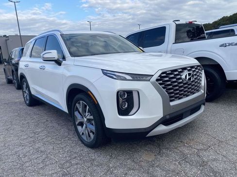 Used 2021 Hyundai Palisade SEL w/ Premium Package FWD image 1