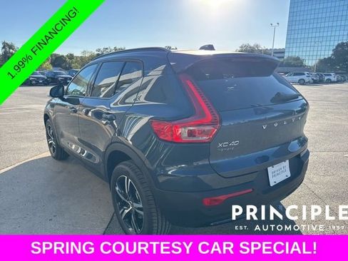 New 2026 Volvo XC40 B5 Core AWD/4WD image 7