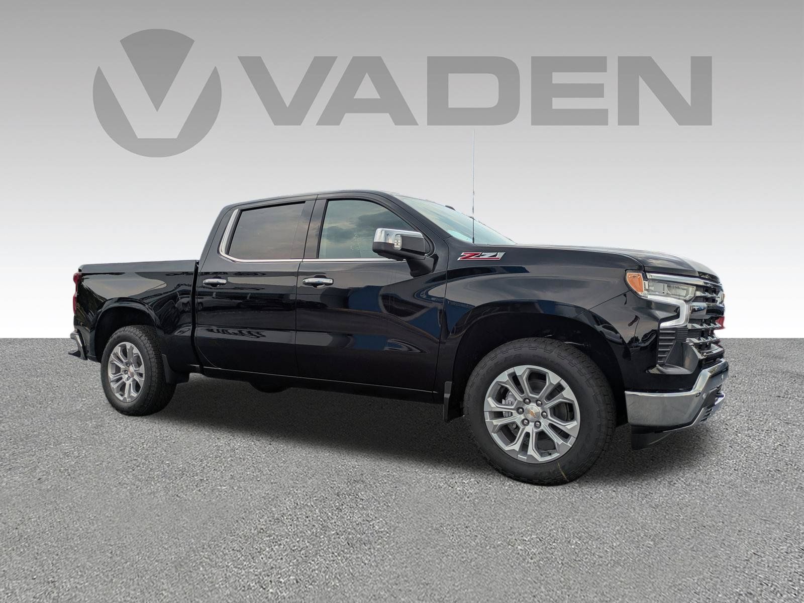 New 2026 Chevrolet Silverado 1500 LTZ w/ Technology Package AWD/4WD image 3