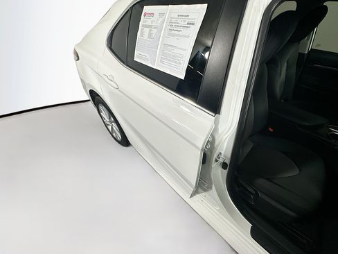 Certified 2023 Toyota Camry LE FWD image 27