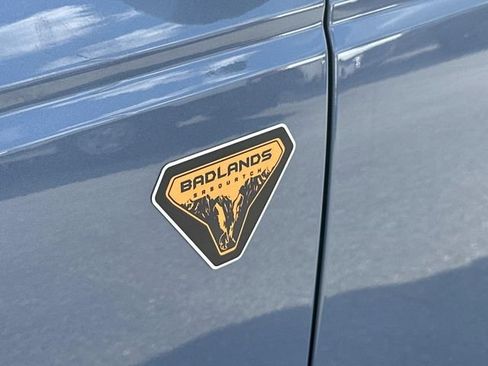 New 2025 Ford Bronco Badlands image 17
