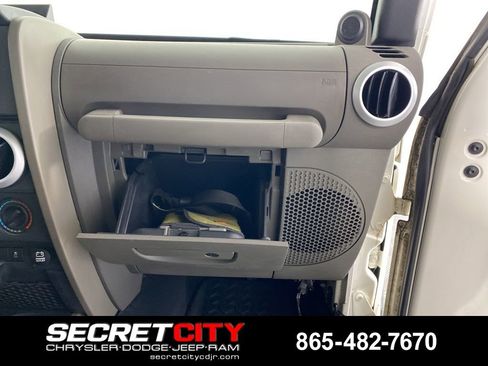 Used 2010 Jeep Wrangler Unlimited Sahara w/ Trailer Tow Group image 28