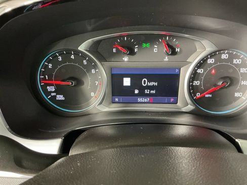 Used 2021 Chevrolet Traverse LT w/ LT Premium Package AWD/4WD image 27