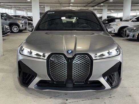 Used 2024 BMW iX M60 AWD/4WD image 3