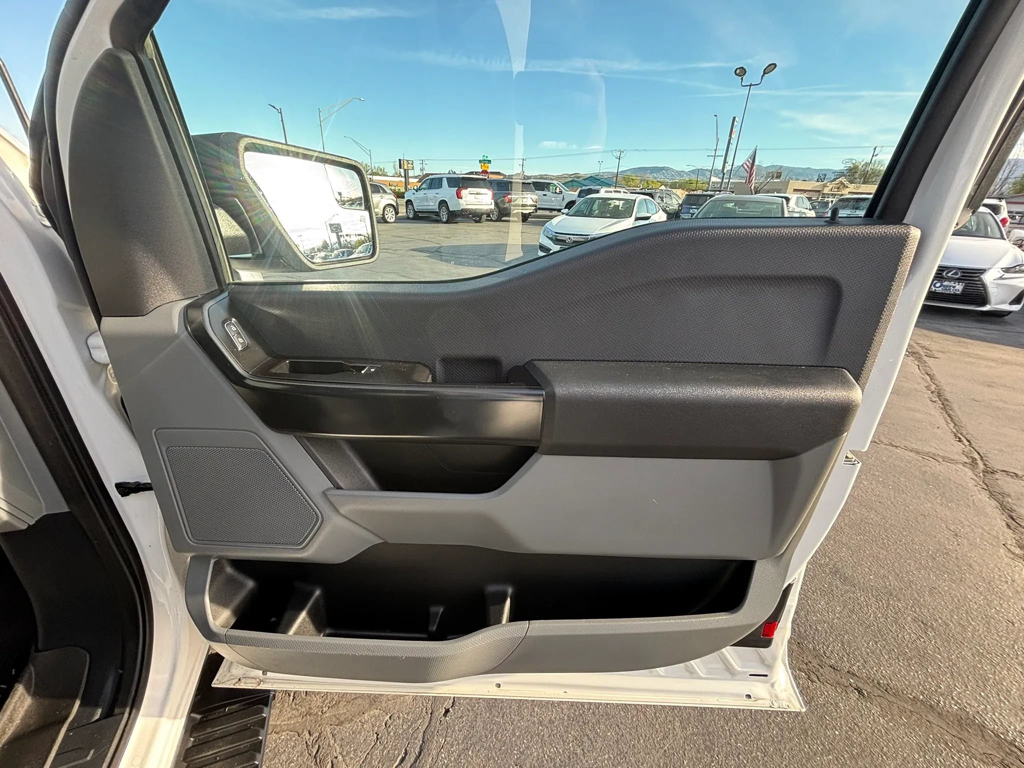 Used 2022 Ford F150 XL w/ Equipment Group 101A High AWD/4WD image 15