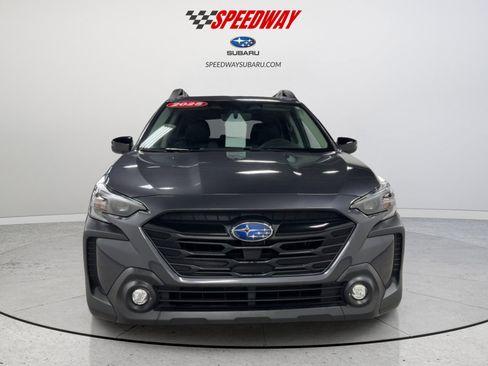 Certified 2025 Subaru Outback Onyx Edition image 2