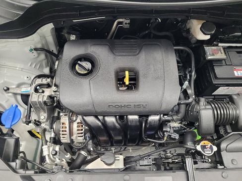 Used 2021 Kia Soul LX FWD image 30