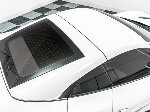 Used 2019 Ferrari Portofino RWD image 38