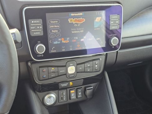 Used 2024 Nissan Leaf SV Plus image 27