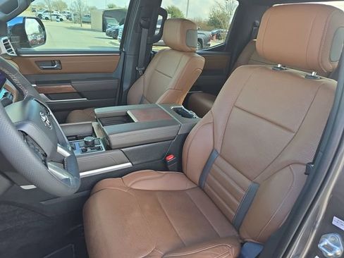 Used 2025 Toyota Tundra 1794 Edition image 13