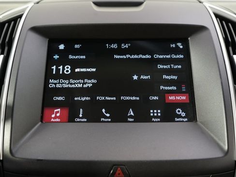 Used 2017 Ford Edge Titanium w/ Technology Package AWD/4WD image 28