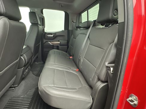 Used 2022 Chevrolet Silverado 1500 LT w/ Z71 Off-Road Package AWD/4WD image 15