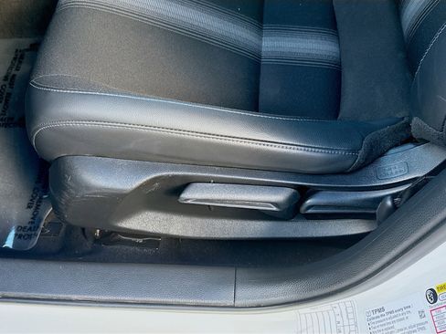 Used 2024 Honda Civic Sport image 16