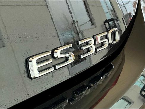 Used 2024 Lexus ES 350 w/ Premium Package image 29