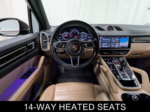 Used 2019 Porsche Cayenne AWD/4WD image 2