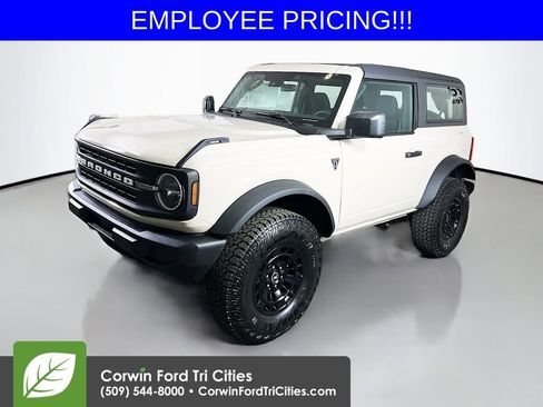 New 2026 Ford Bronco 2-Door AWD/4WD image 5