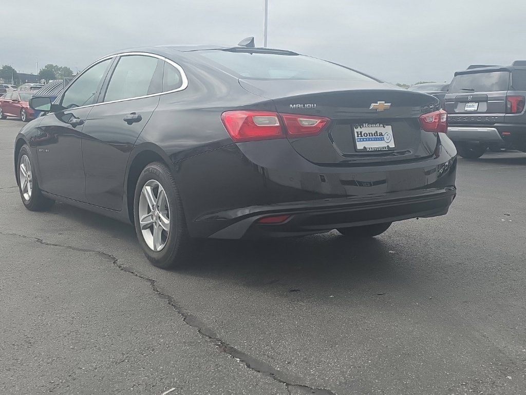 Used 2024 Chevrolet Malibu LS FWD image 5