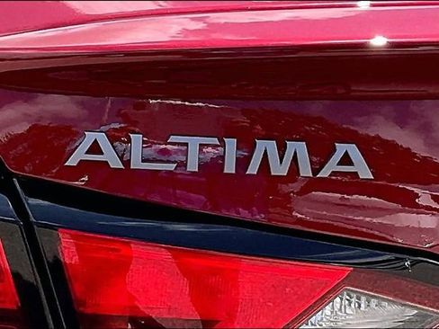 New 2026 Nissan Altima 2.5 SV w/ SV Special Edition Package FWD image 9
